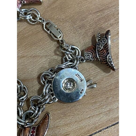 Vintage MONET Assorted Decorative Hats Charm Chain Bracelet 7” - Picture 2 of 6